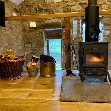 Harrys Barn Detached Character Feriehus *