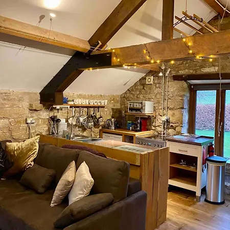 Feriehus Harrys Barn Detached Character *