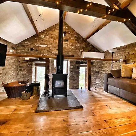 Harrys Barn Detached Character 펜션