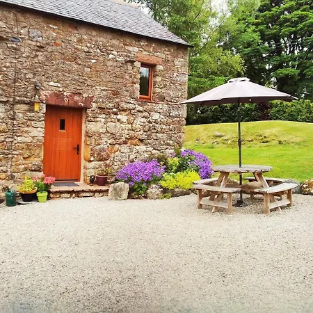 Harrys Barn Detached Character * Maulds Meaburn